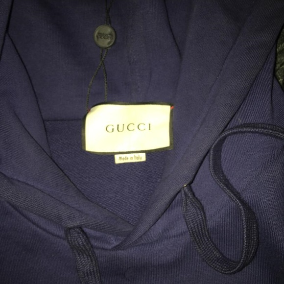 gucci wolf motif hoodie